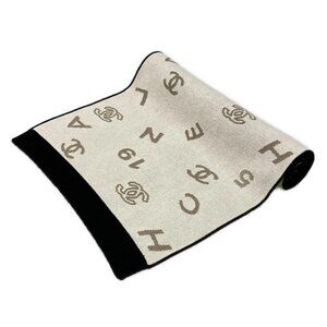 CHANEL - White Beige Black Cashmere Elastane Scarf